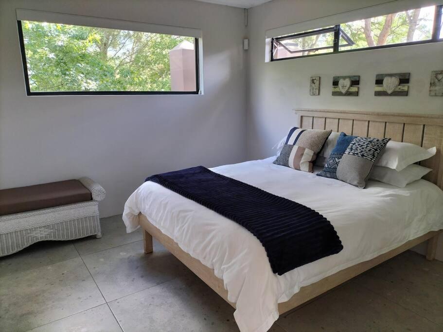 Scenic Peaks, Swellendam Apartment ภายนอก รูปภาพ